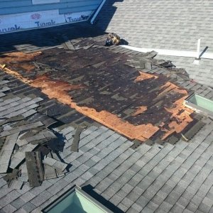 27-Commercial-shingled-roof-repairs-Delaware.jpg